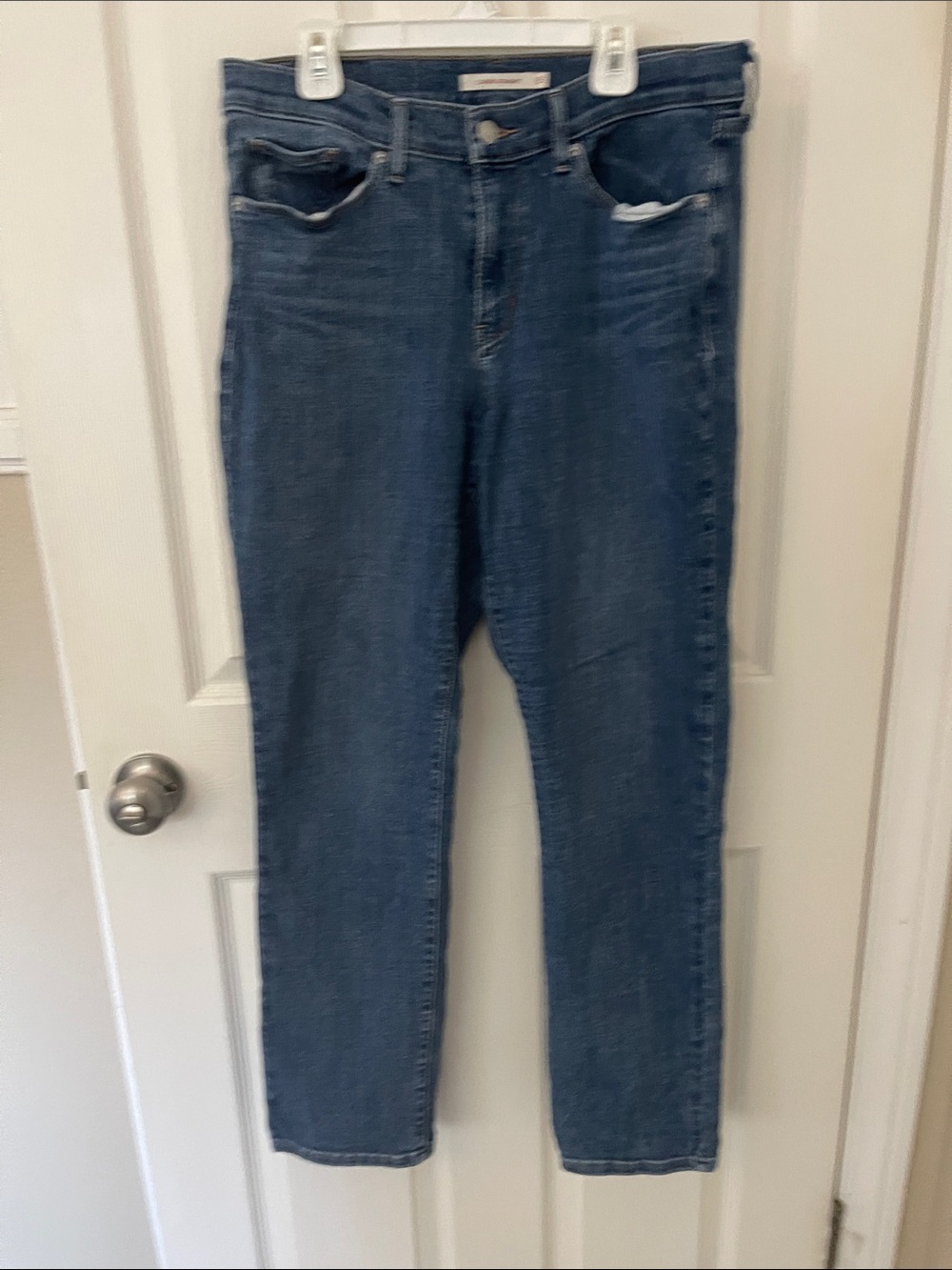 Levi’s Womens Straight-Leg Jeans